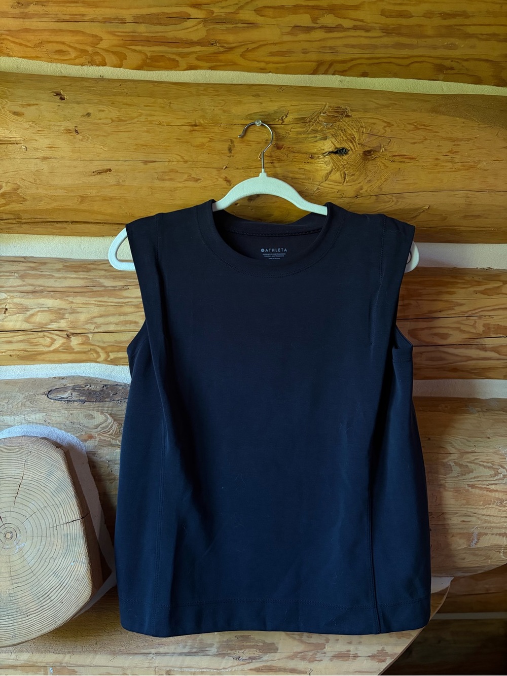 Athleta Black Sleeveless Crew Muscle Tank Top